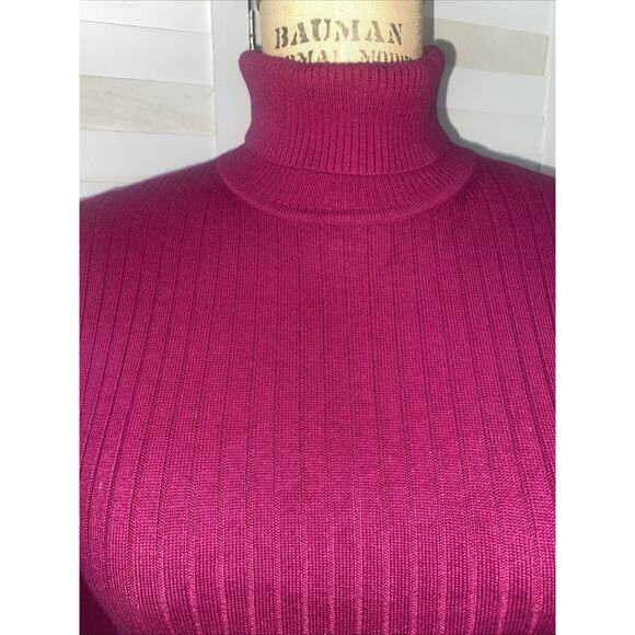 Talbots Woman’s Burgundy Turtle Neck Long Sleeve Knit Pullover Sweater Medium - Picture 2 of 8